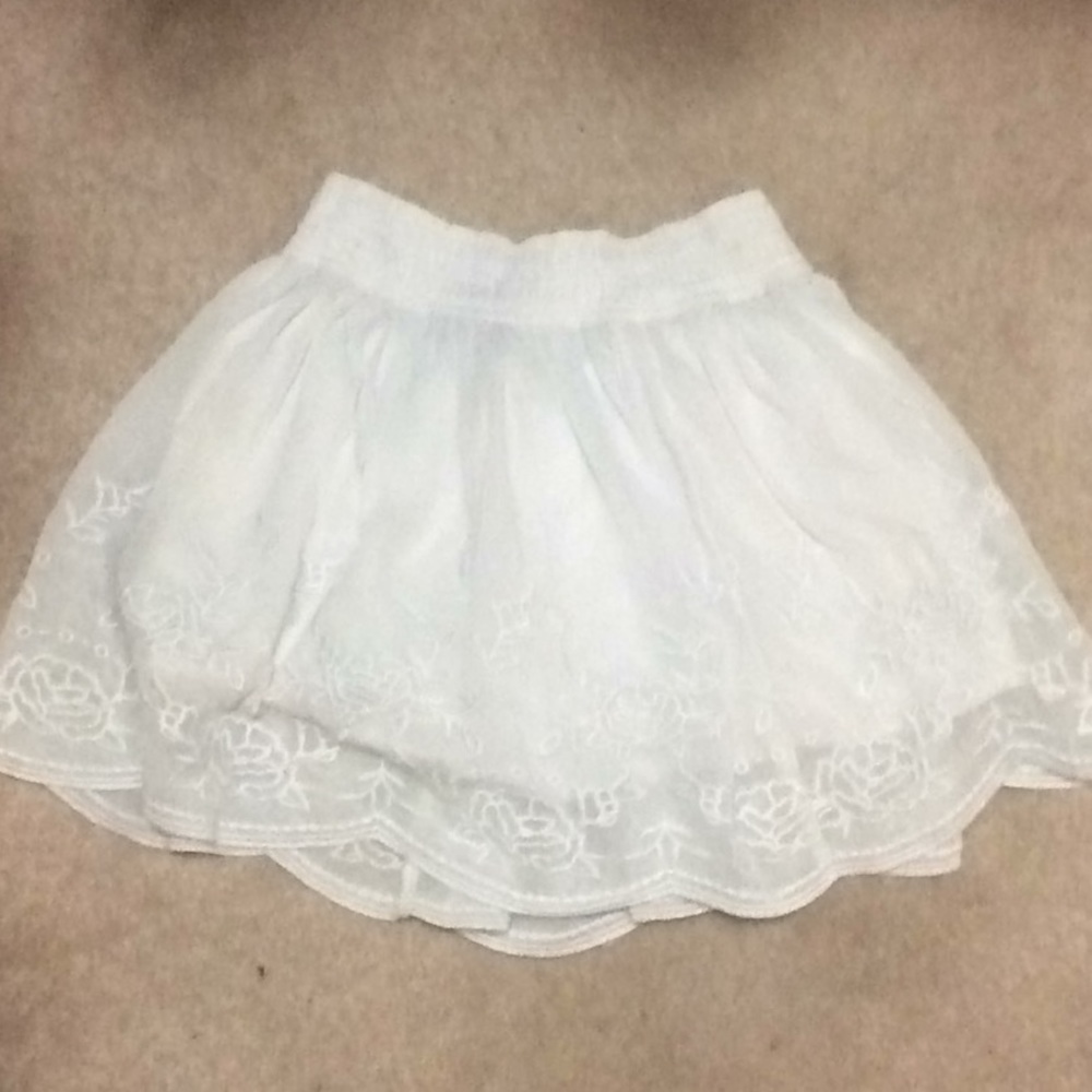 White embroided skirt